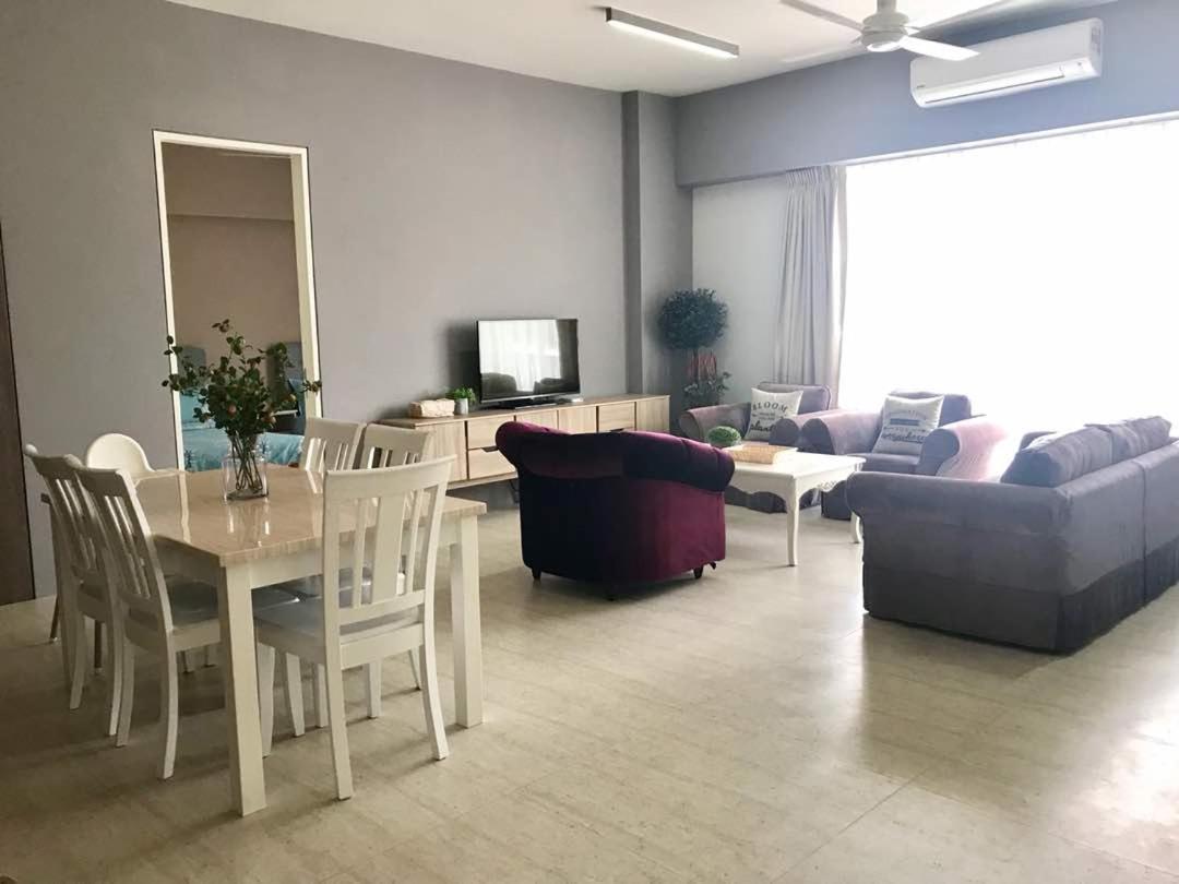 By The Sea Baby Apartment